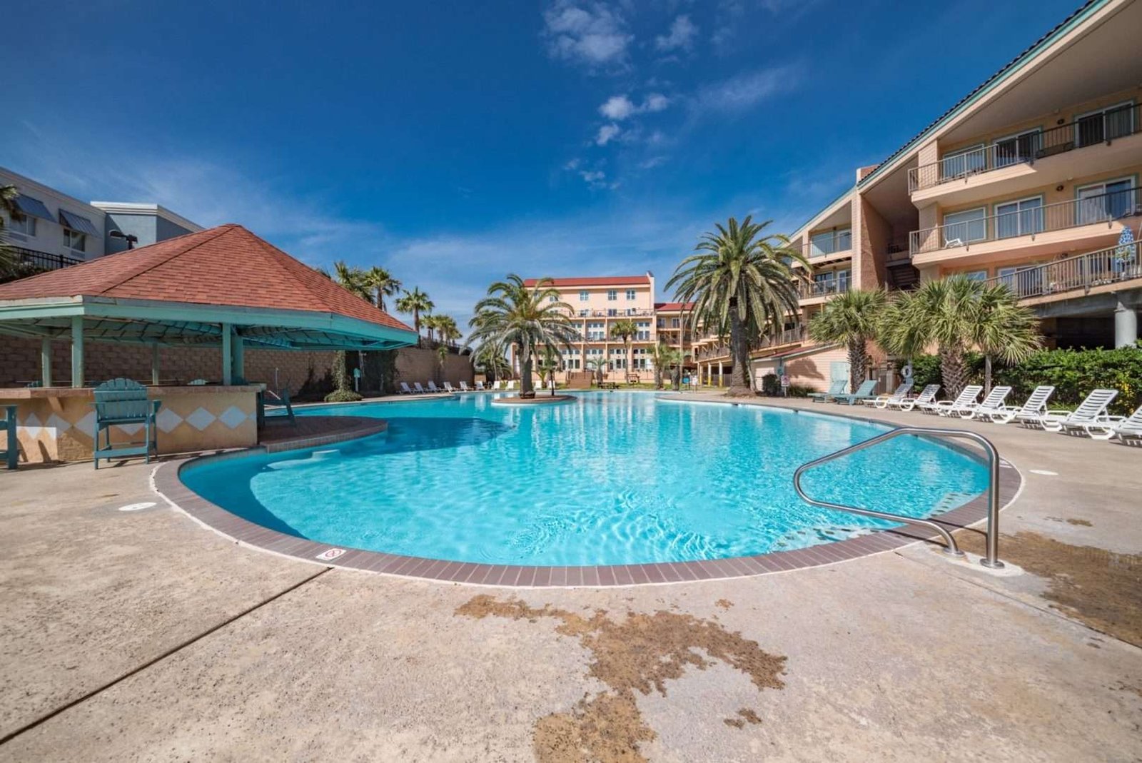 Dream Properties in Maravilla