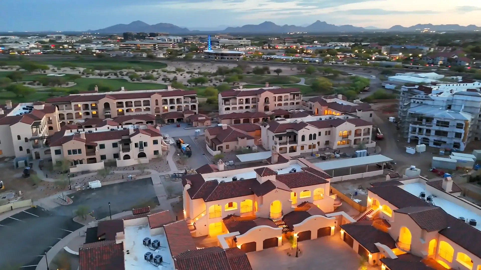 Modern Homes in Maravilla