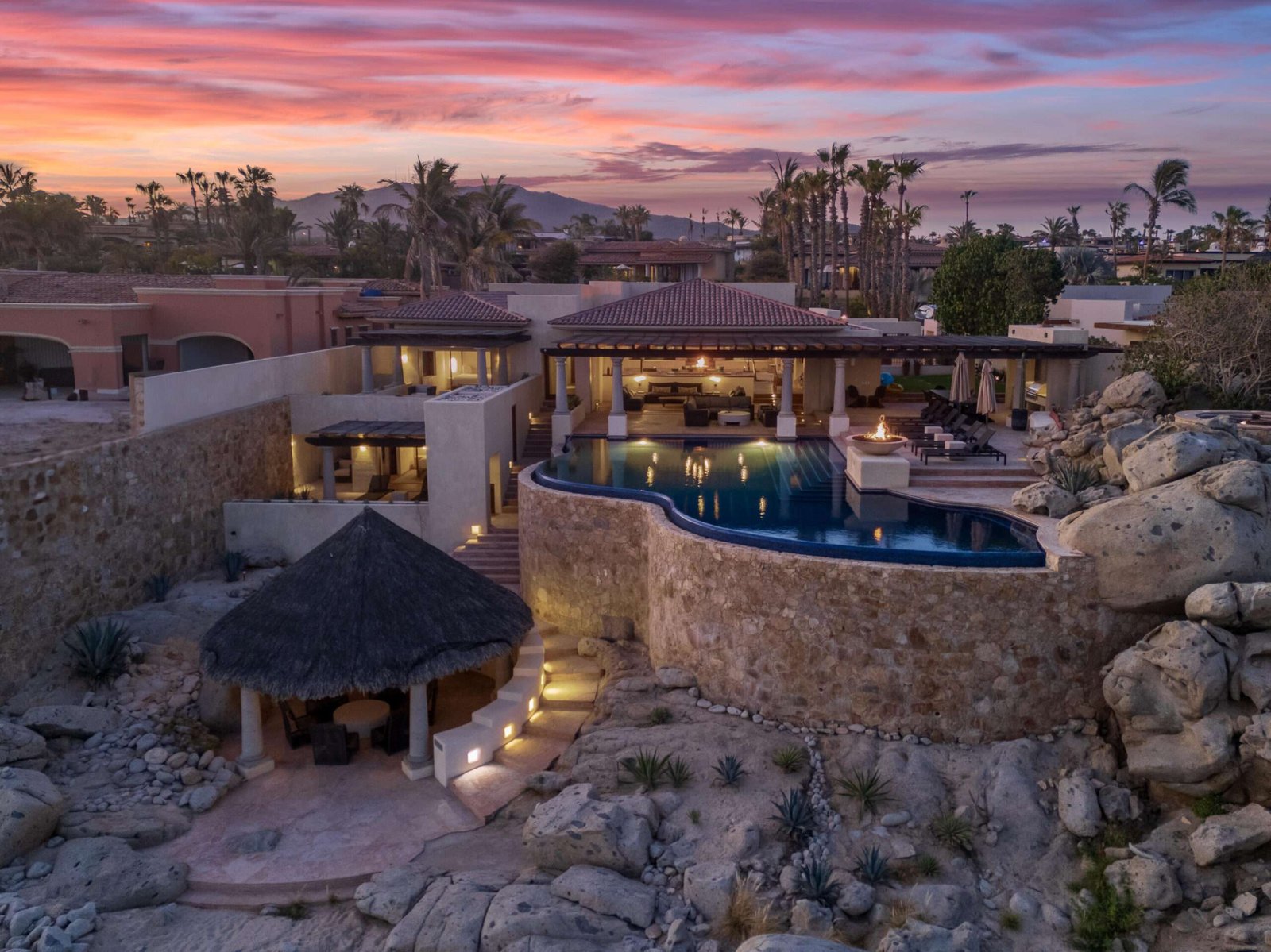 Maravilla Coronado The stunning beauty of Quivira Los Cabos and the promise of a simple yet sophisticated lifestyle that offers access to the award-winning Quivira Golf Club, custom residences in a landscape where desert and ocean meet, and a place where your privacy and your family's well-being are guaranteed, are reasons enough for many to want to call Quivira their home.The homes at Coronado have a rich and inviting feel throughout.These single story residences will offer endless opportunities to sit and enjoy unobstructed ocean and golf course for sale