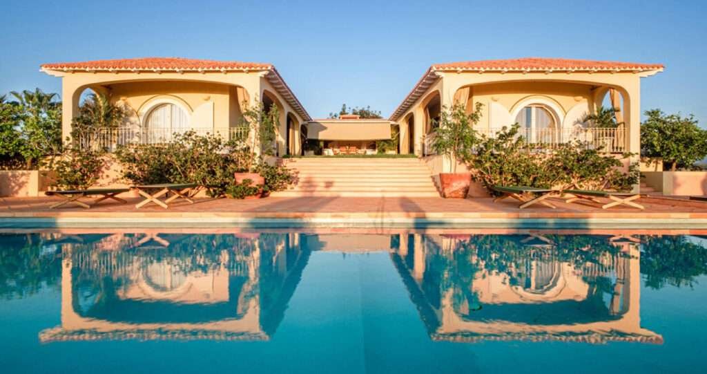 Maravilla Palmilla Estates Welcome to the epitome of opulence and functionality! This sprawling 5-bedroom, 6-bathroom estate nestled in the prestigious Palmilla Estates offers an unparalleled blend of elegance and efficiency.Bedrooms: Five spacious bedrooms designed for comfort and privacy, providing ample space for relaxation and rejuvenation.Bathrooms: Six beautifully appointed bathrooms, each exuding sophistication and convenience.Efficient Design: Meticulously crafted to embrace modern efficiency without compromising on luxury, ensuring sustainability and cost-effectiveness.3-Car Garage: A generous three-car garage providing secure parking and ample storage space for your vehicles and belongings. – Grand Mansion del Pacifico, Pacific, Pacific, BS