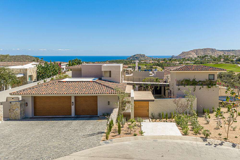 Maravilla Section 22f- La Montana Set within the prestigious private community of Querencia, this striking contemporary estate sits on a 19,407 sq ft homesite and offers approximately 8,600 sq ft of refined indoor-outdoor living. Enjoy panoramic ocean for sale