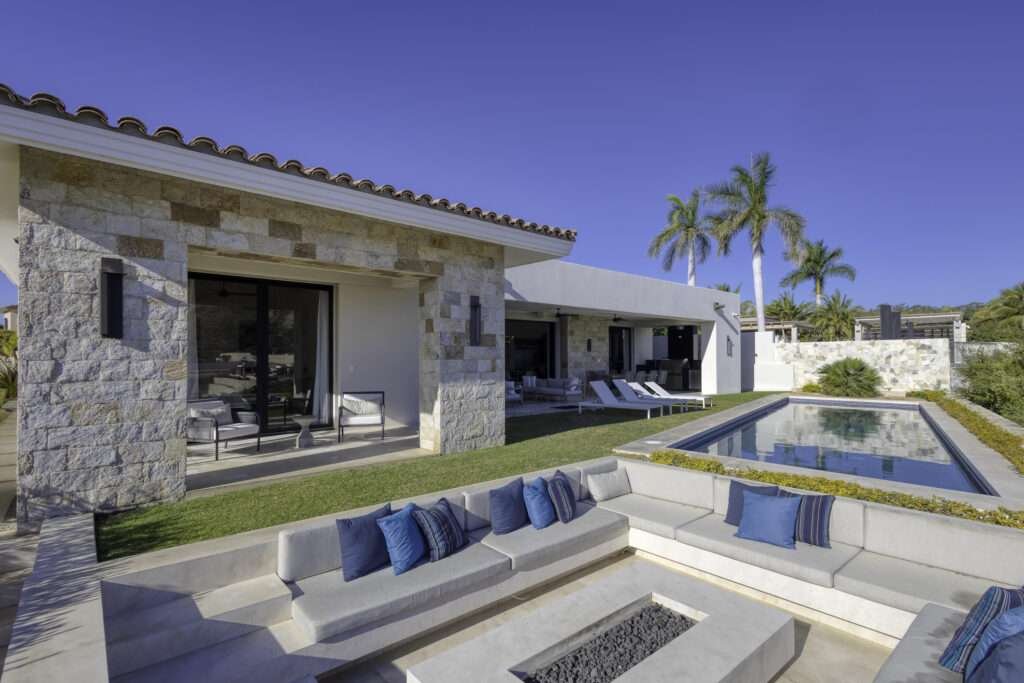 Maravilla Villas Del Mar Villa 452 stands as one of the finest oceanfront estates in the prestigious Villas Del Mar community. Having undergone a meticulous recent remodel, the residence perfectly blends contemporary elegance with the iconic Palmilla aesthetic. As the only beachfront property currently available for sale in this exclusive enclave, it represents a singular market opportunity for the discerning buyer. – Palmilla Estates 58, San Jose Corridor, San Jose Corridor, BS